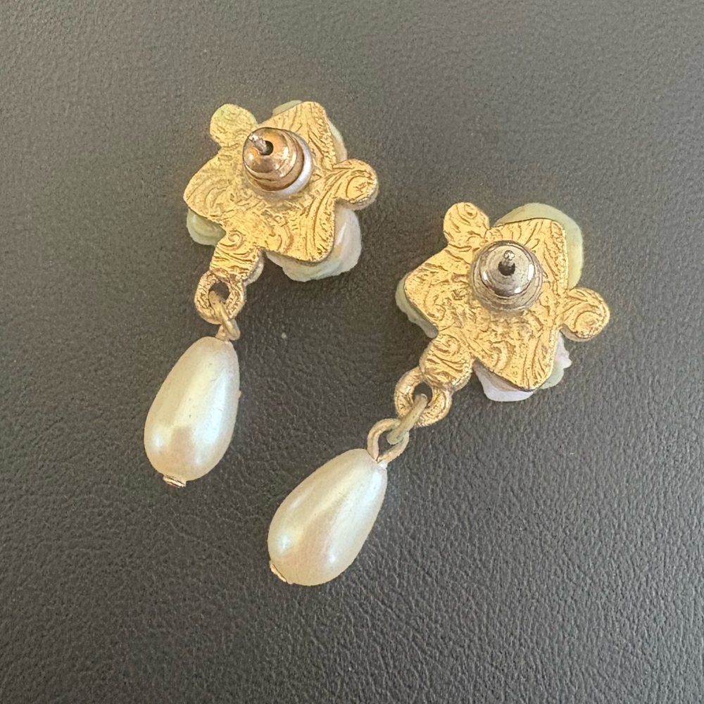 1928 pink porcelain dangle drop earrings flowers gold toned faux pearls - Picture 4 of 12